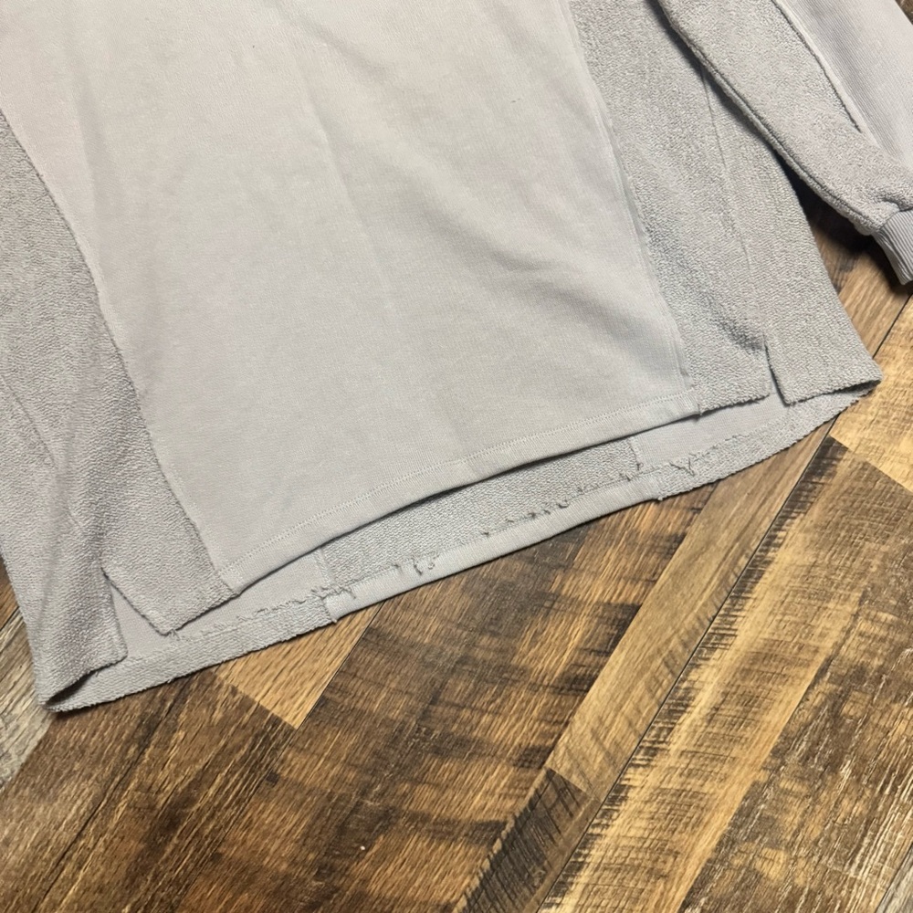 Greige Easel Women's Sweatshirt - Picture 4 of 7